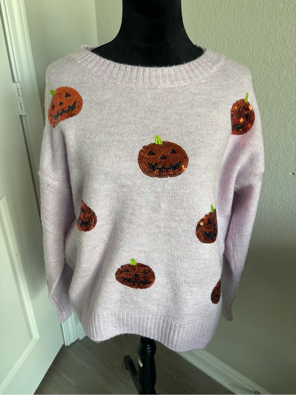 Pink Lilly Pumpkin Sequin Sweater Size Large